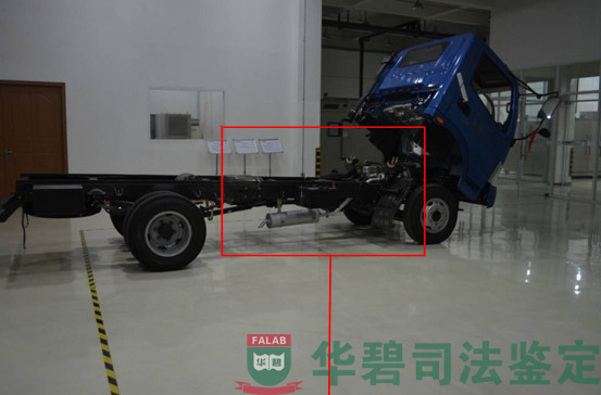 柴油載貨汽車(chē)